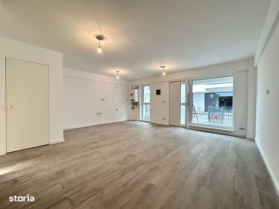 Apartament 3 camere D 2 bai Terasa Capat Pacurari — fotografia 1