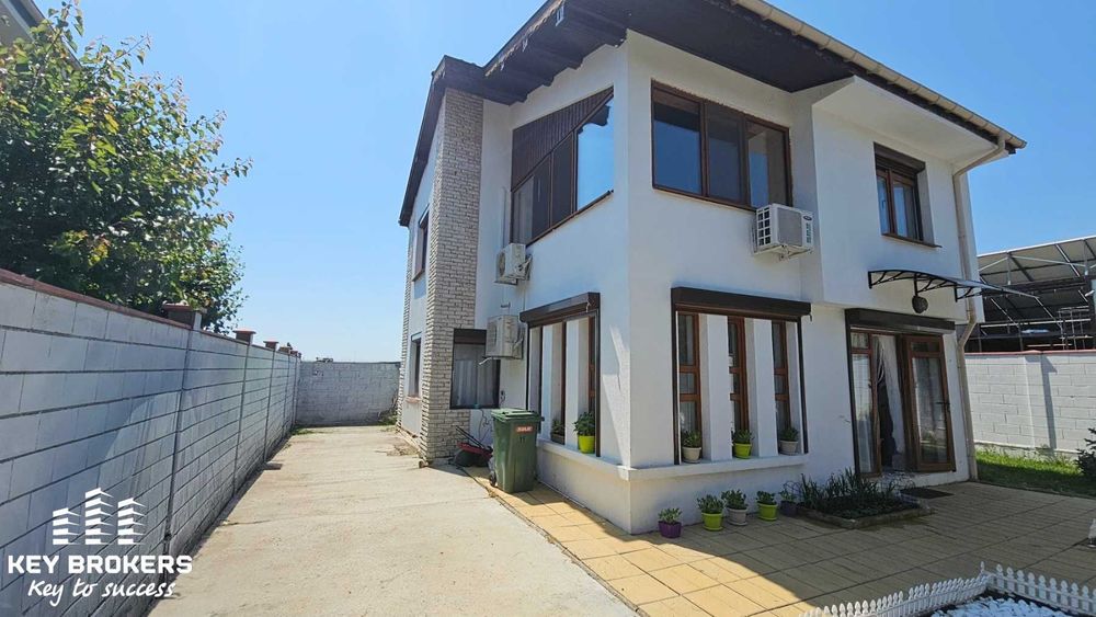 Продава се Къща в с. Гюльовца, Област Бургас - 121 кв.м за 1232 €/кв.м - Снимка #13