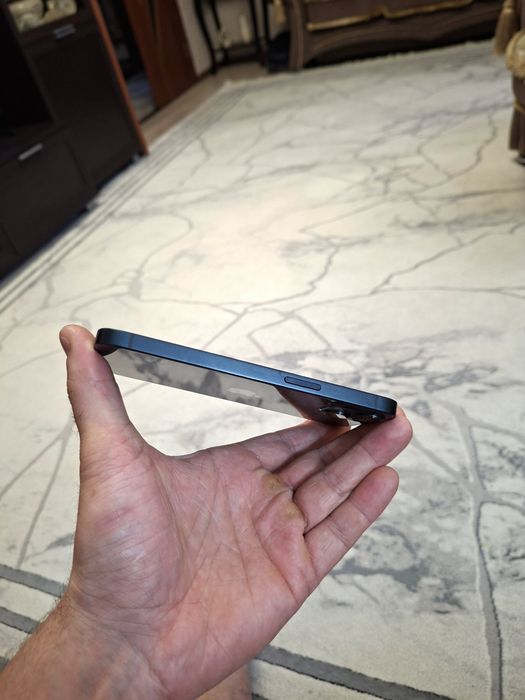 iPhone 13 / Айфон 13