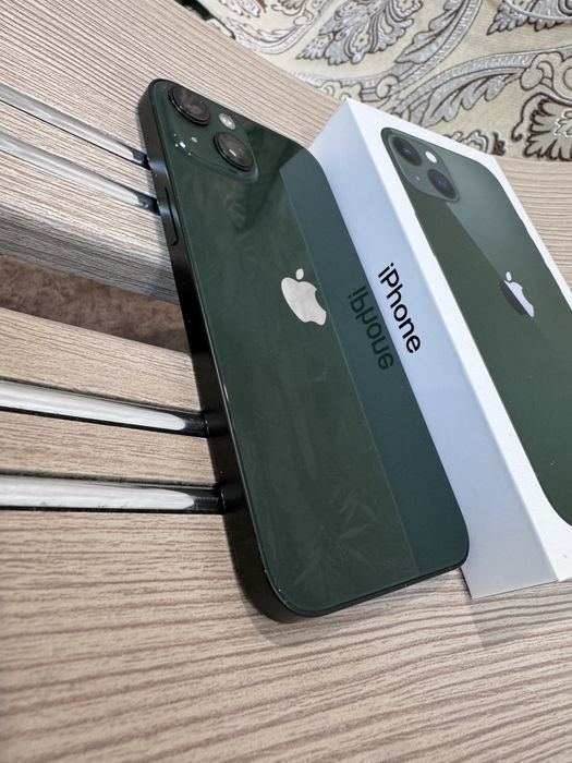 IPhone 13 в отличном состоянии