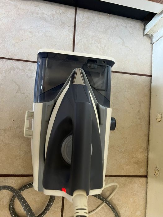 Stație de călcat ROWENTA  second-hand