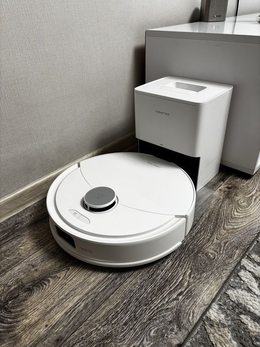 Робот-пылесос Roborock Q8 Max Pro Plus Q8MPP02-02 белый