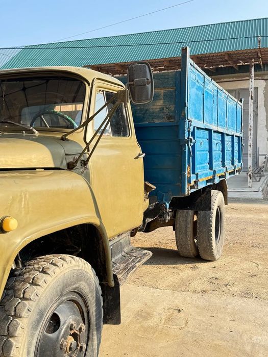 Gaz 53 samasval sotiladi