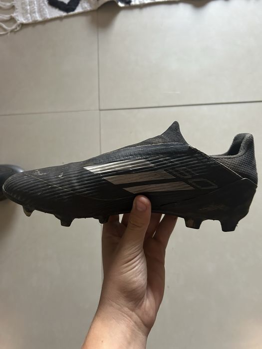 Ghete de fotbal adidas f50 laseless