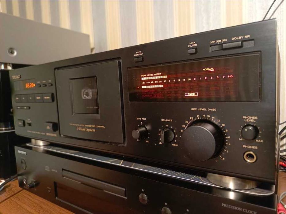 Кассетная приставка TEAC V – 3000