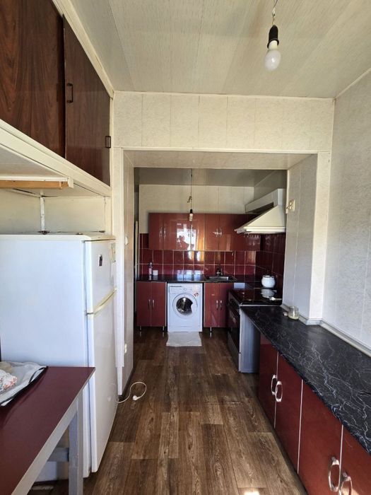 Аренда 2/2/4 Рисовый базар улица Мухтара Ашрафий срочно 2 хонали