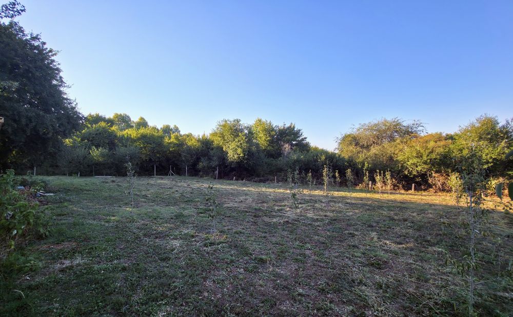 Продават се 7 парцела в кв. Църква, гр. Перник