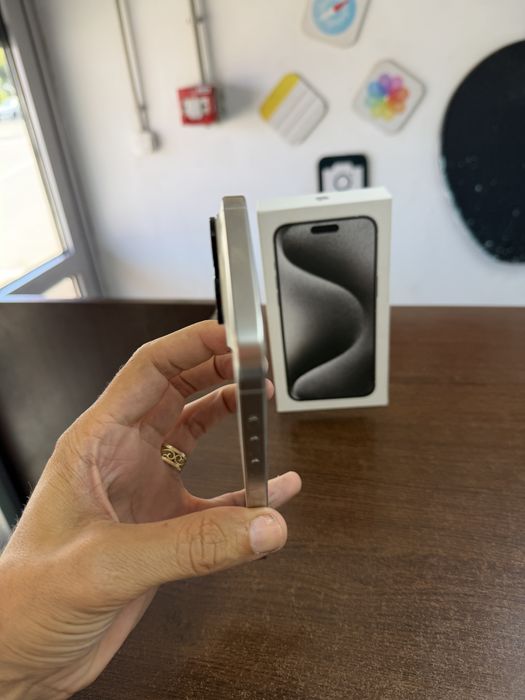 Vand Iphone 15 Pro Max 1 Tb Silver Full box