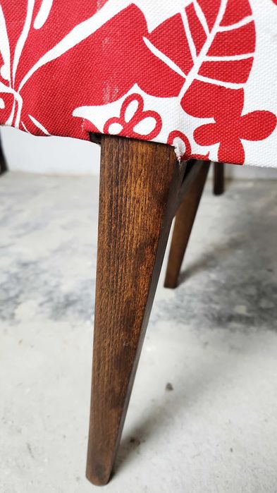 Комплект стол и табуретка