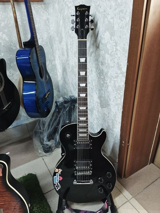 Продам электрогитару