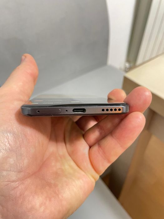 Продам Honor 200