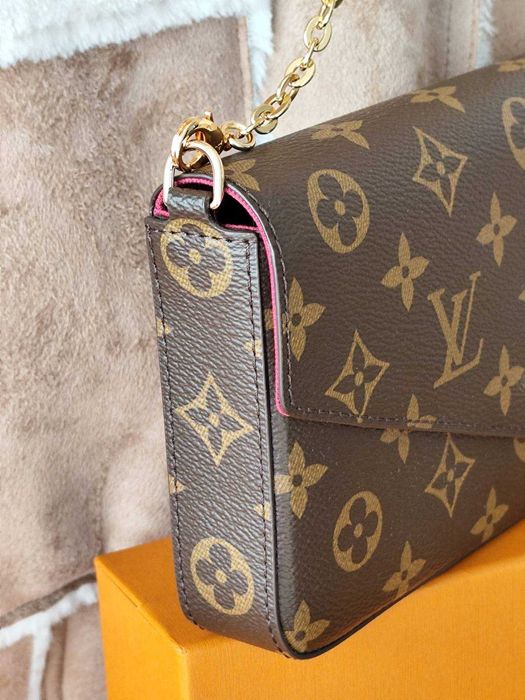 LOUIS VUITTON Дамска чанта Chain Pochette Félicie Monogram