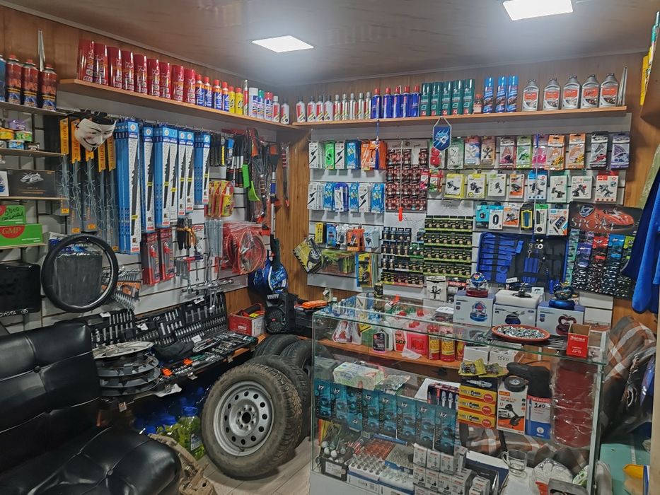 Магазин Автоаксесуары Контейнер