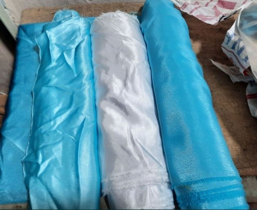 Ткань атлас продам.