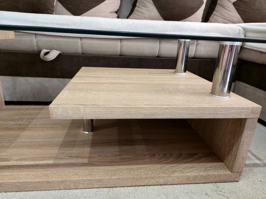 Холна маса стъкло и дърво