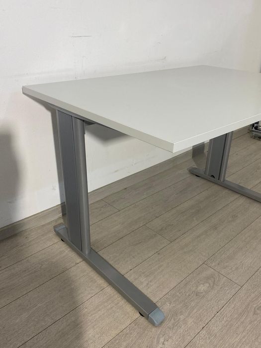 96 Buc. Birou 120x80 cm; Masă de Lucru Cadru Metalic