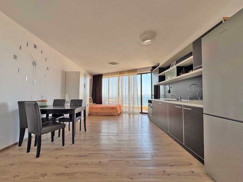 Продава се Двустаен апартамент в к.к. Слънчев бряг - 106 кв.м за 1312 €/кв.м - Снимка #2