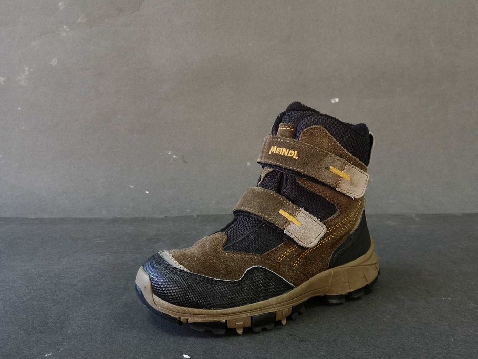 Bocanci munte moonbuti ghete copii 31 32 Meindl  Impermeabili ca NOI