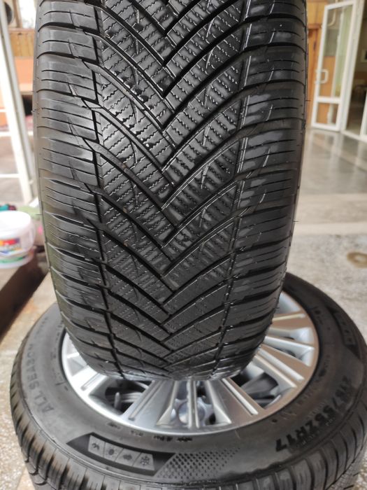 Балон в  камплект.215/55/17. IMPERIAL.