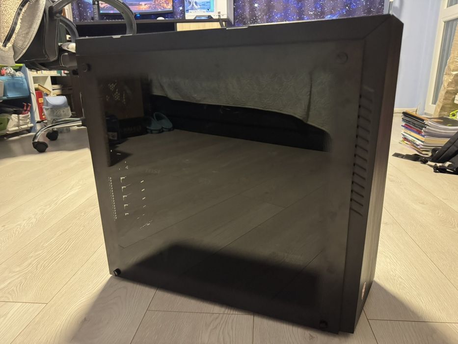 Продавам компютър ГЕЙМЪРСКИ