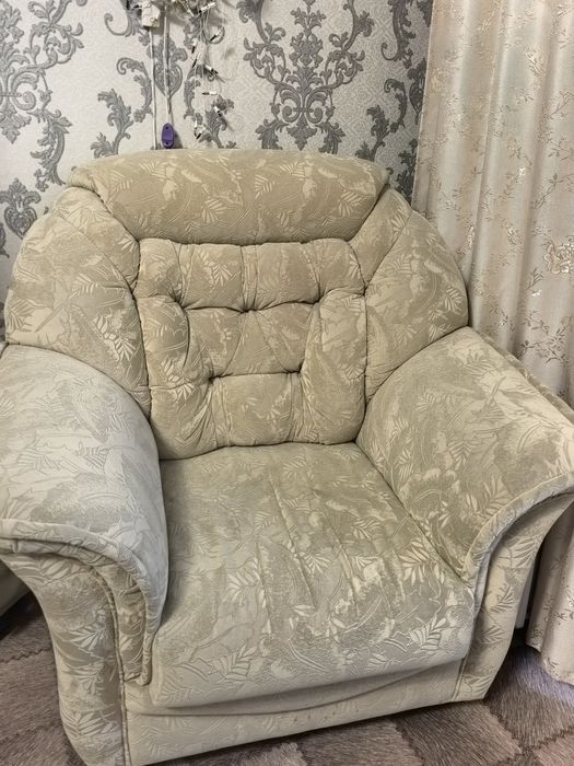 Продаётся мягкий уголок