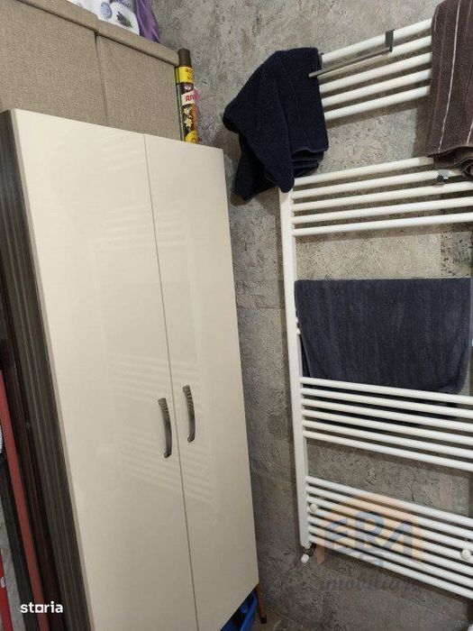 Apartament 3 camere, situata central Str. Cuza voda