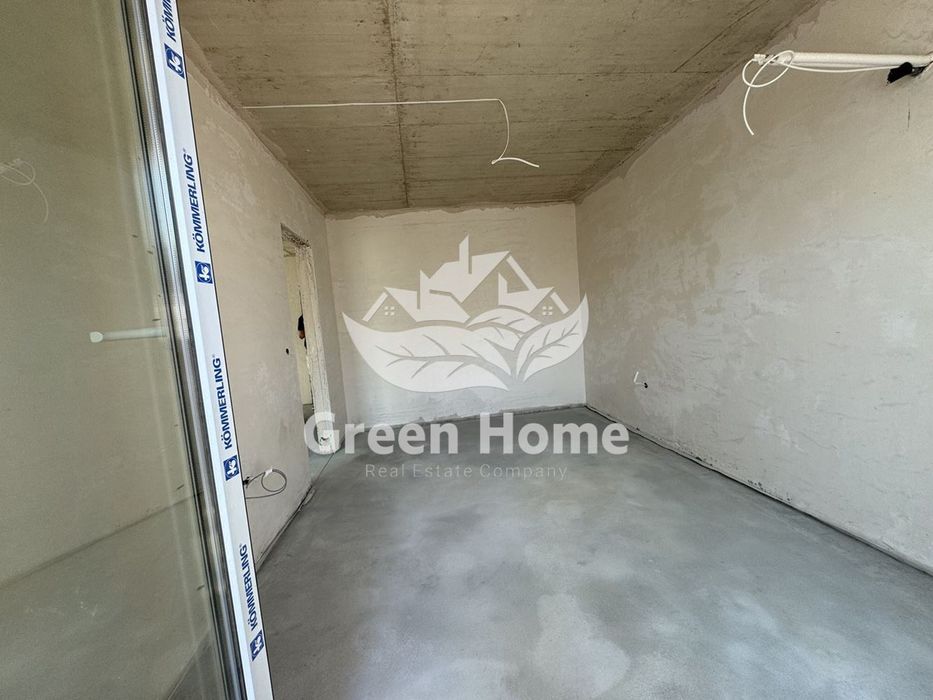 Продава се Четиристаен апартамент в Варна, м-т Евксиноград - 135 кв.м за 2000 €/кв.м - Снимка #10