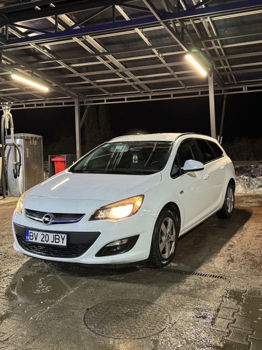 Vand Opel Astra J  2014