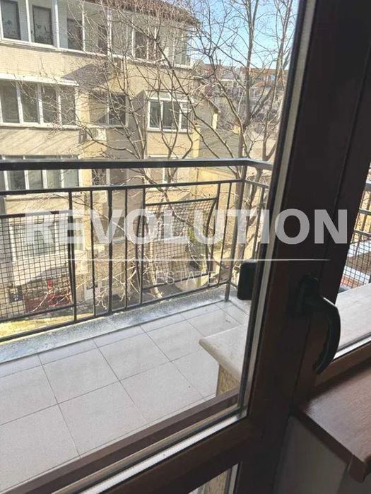 Дава се под наем Двустаен апартамент в Варна, Окръжна болница - 52 кв.м за 500 € - Снимка #4