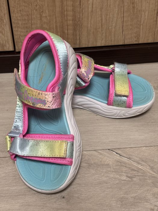 Sandale Skechers marime 28 curcubeu  cu luminite