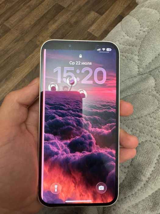 Продам Айфон 13 128гб