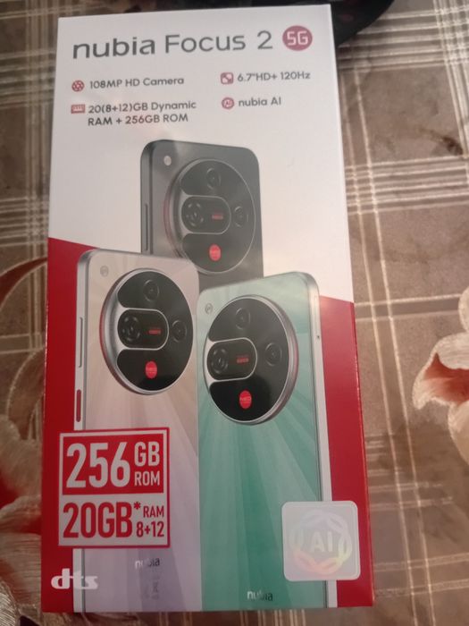 Смардфон,новый в упаковке.