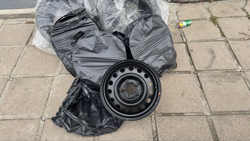 Джанти 16 цола железни - Hyundai i 30