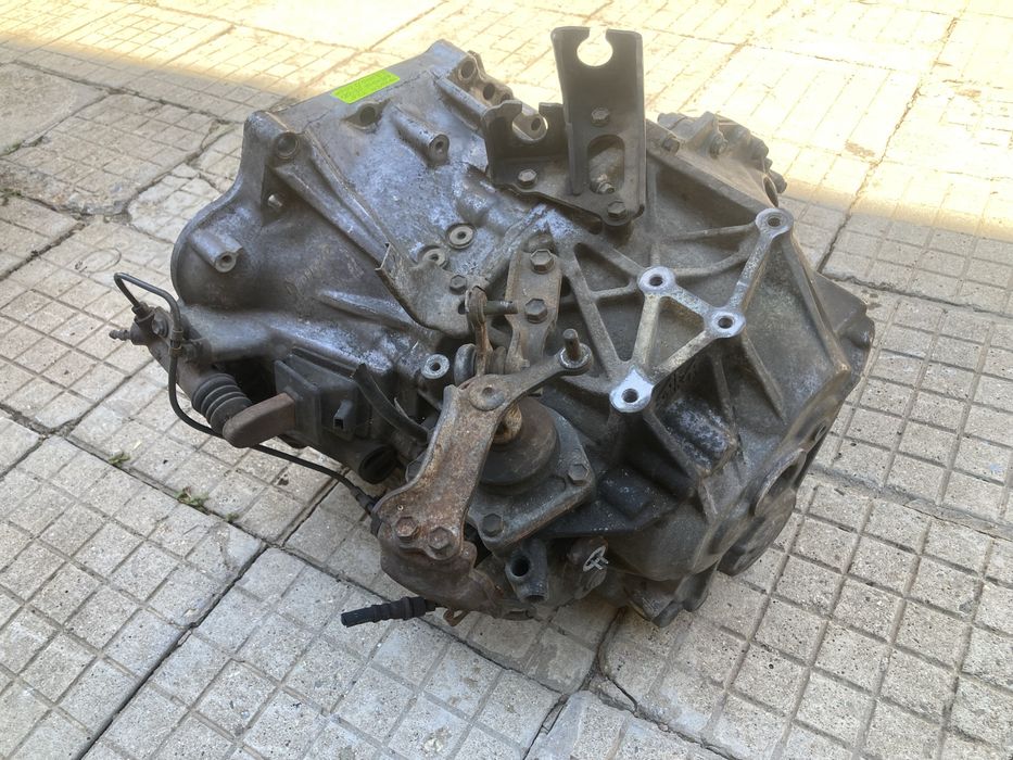 6-степенна скоростна кутия за тойота авенсис Т25 2.2D4D 150кс 04-08г