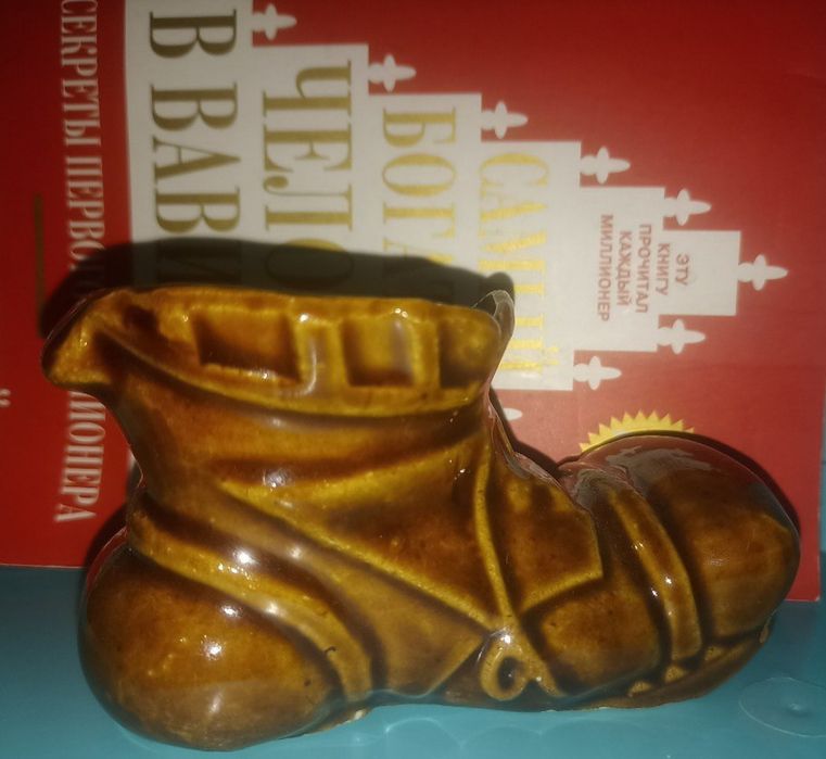 Пепельницы. Сувениры.