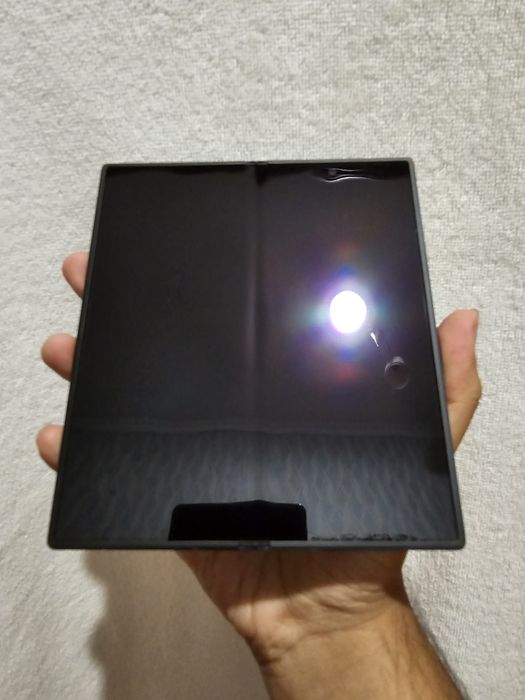 Samsung Galaxy Z Fold 6