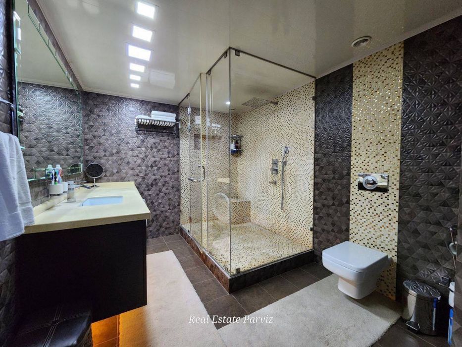 Продается дюплекс. 240м2. 5-6 этаж. Согдиана.