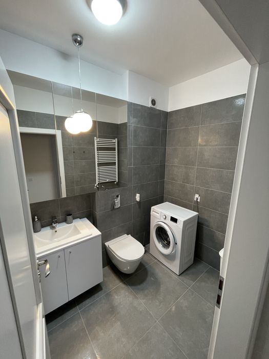 Proprietar închiriez apartament 2 camere Tepeş Vodǎ Residence