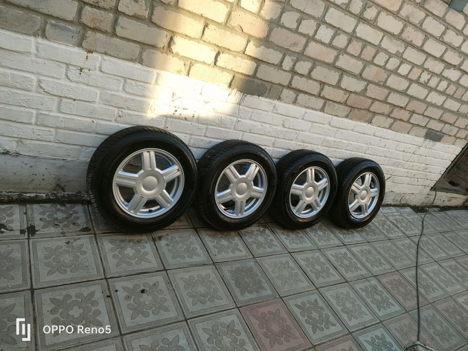 Диски с резиной на ваз