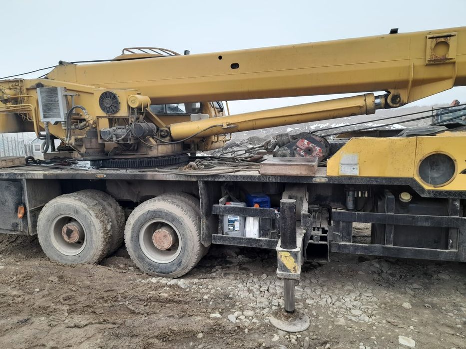 Автокран 25т китай, камаз