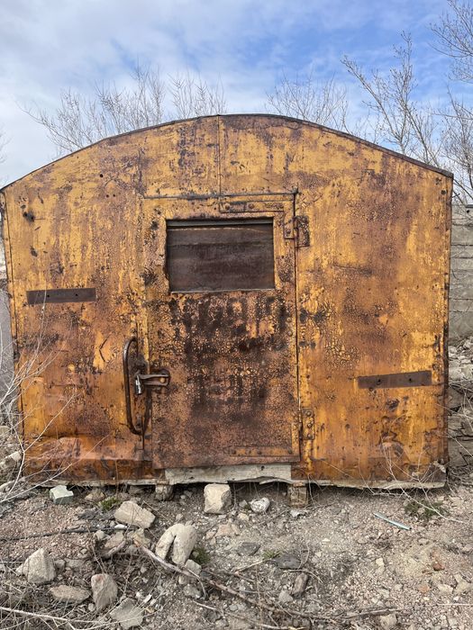 Продам Вагончик среднем состояний