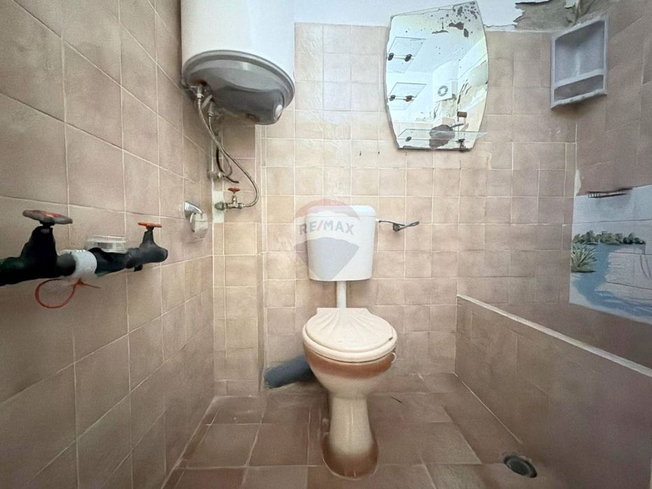 Продава се Двустаен апартамент в Варна, Лятно кино Тракия - 49 кв.м за 1300 €/кв.м - Снимка #8