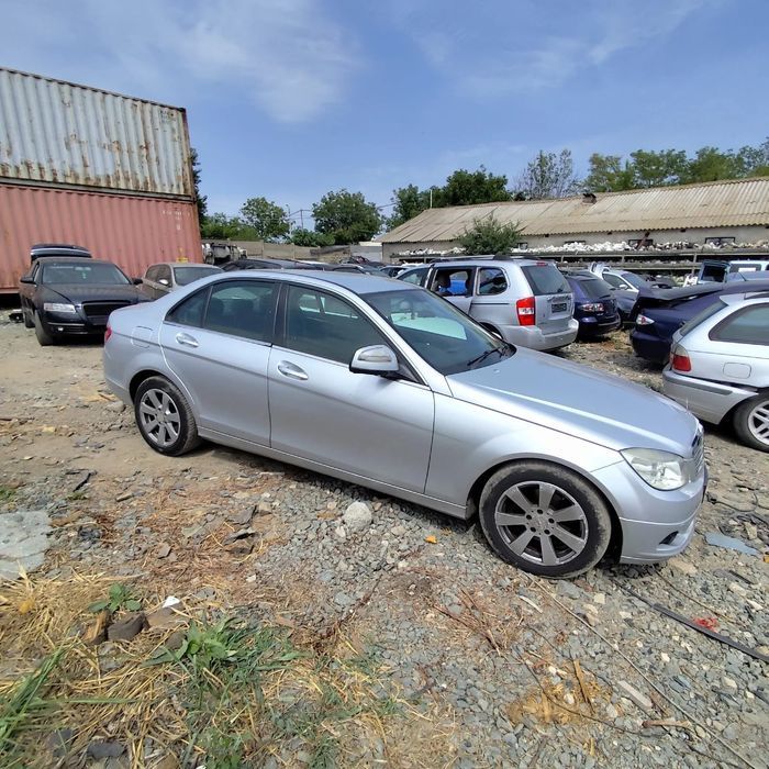 Dezmembrari Mercedes-Benz C-CLASS (W204) (2007-2014) C 180 Kompressor