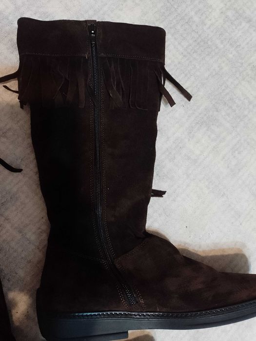 Нови ботушки велурени 37 н.