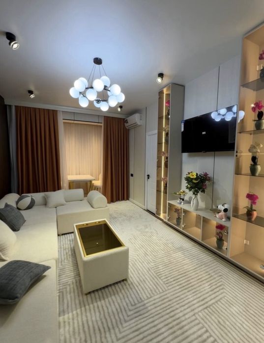 Срочно продаётся квартира метро Чилонзор 16- квартил