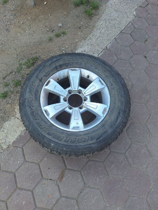 Диск с резиной 265 65R17