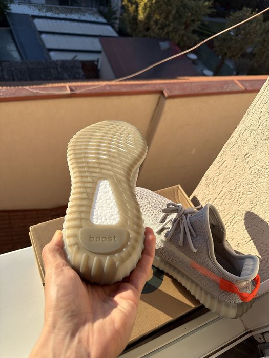Yeezy 350 Tail Light