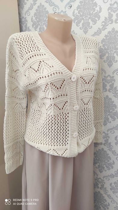 Кофточка ажурная женская