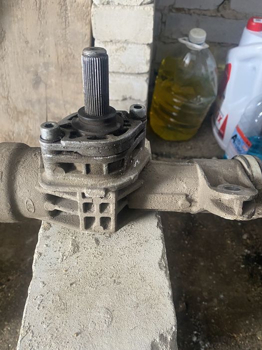 Продам рулевую рейку