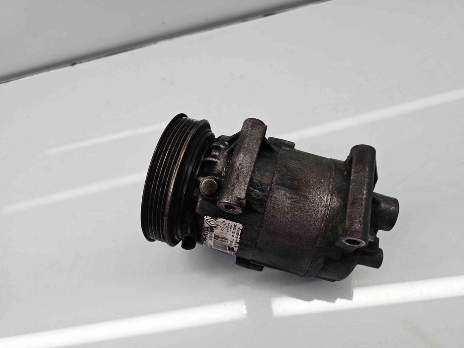 Compresor clima  Renault Megane 2 [Fabr 2002-2008] 8200600110 1.5 DCI
